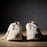 R1 Sneaker . Sand Suede